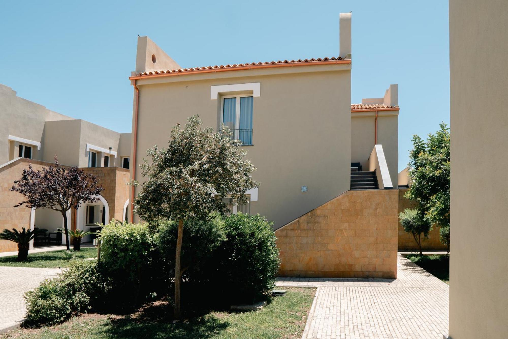 Residence Archimede Fanusa Exterior photo