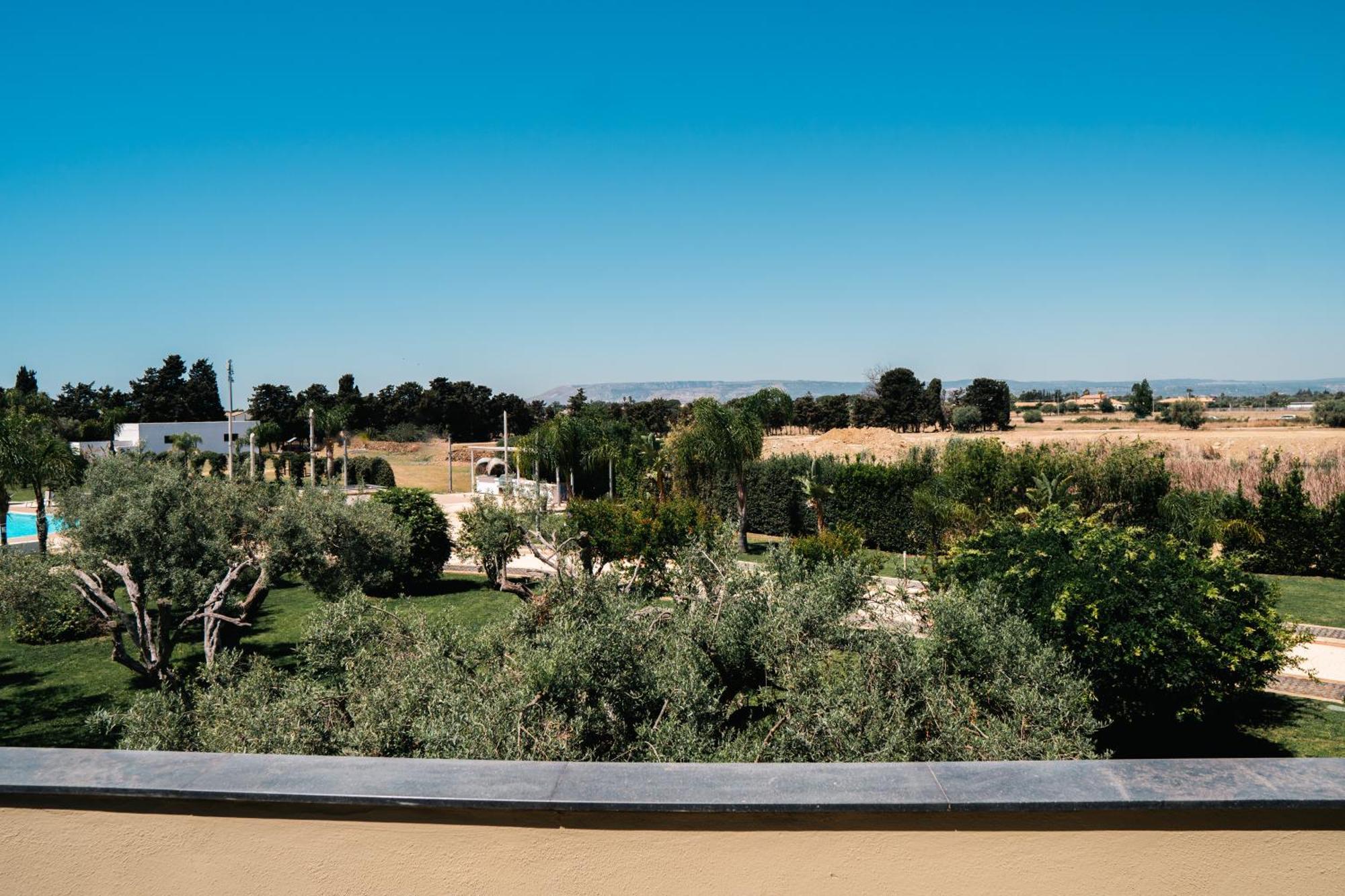Residence Archimede Fanusa Exterior photo